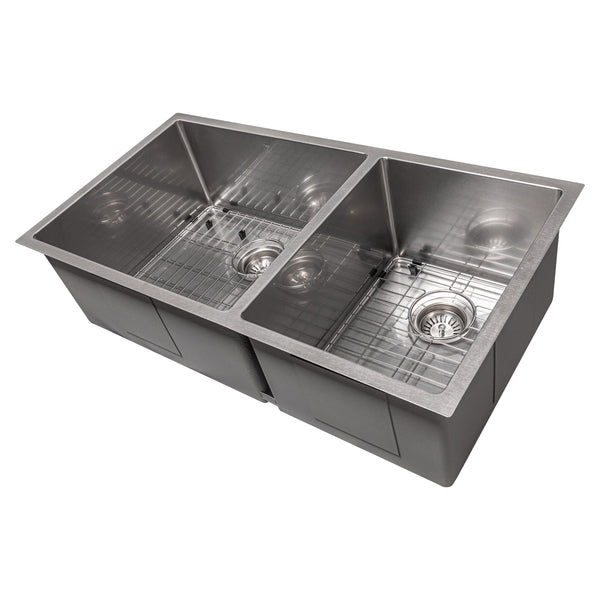 Fregadero de cocina ZLINE Chamonix de 36 pulgadas con doble cubeta bajo encimera y rejilla inferior (SR60)